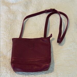 Elegant Burgundy Leather Shoulder Bag Portland Leather